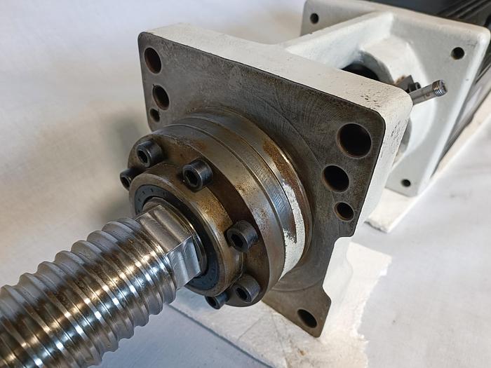Sychronmotor mit Kugelgewindetrieb, MDD115C-N-015-N2M-130GB0, Rexroth, neuwertig