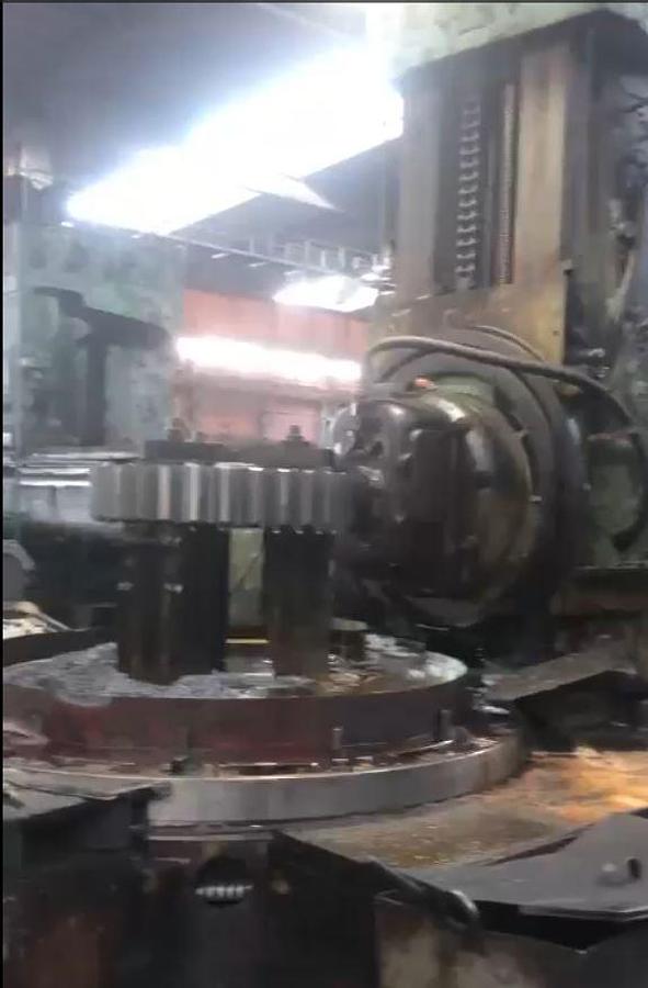 Used WMW ZFWZ NB7 D2400xM30) Gear hobbing machine