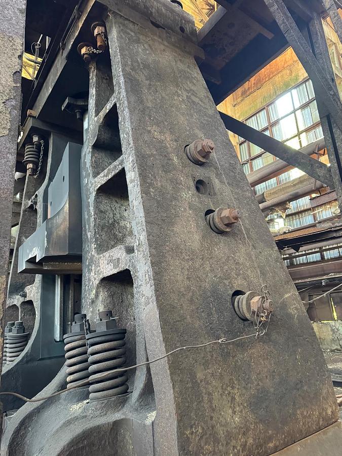Used 1985 Kramatorsk M2152 16T Air steam die forging hammer