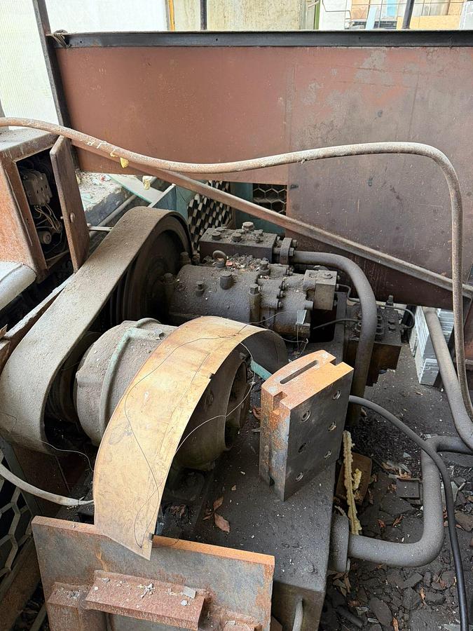 Used 1960  TOS Rakovnik CBJ 500-1 H-Frame Hydraulic Press