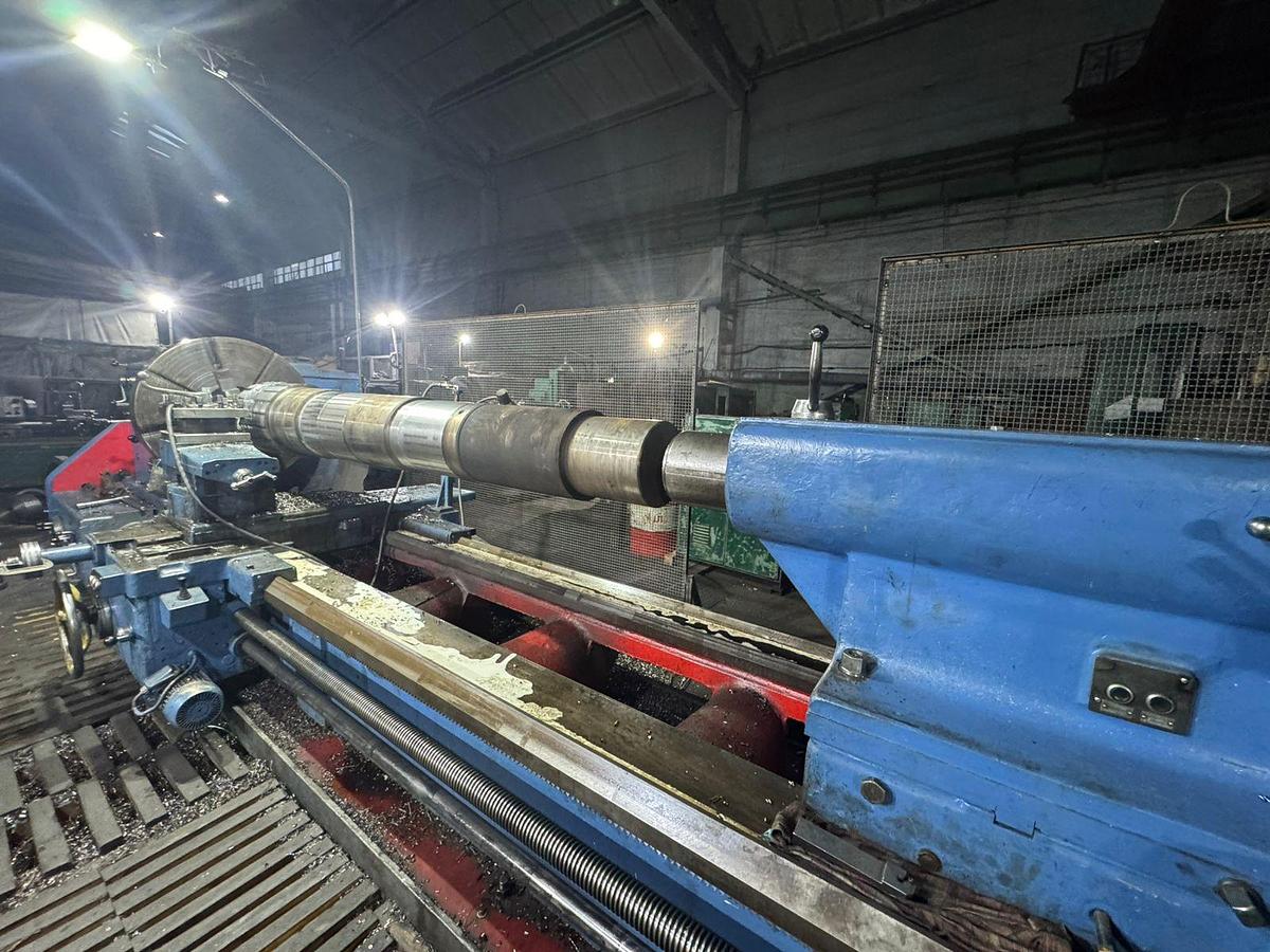 Refurbished 2024 STANKO 166 (DIP600) 1250x6300 Universal Lathe