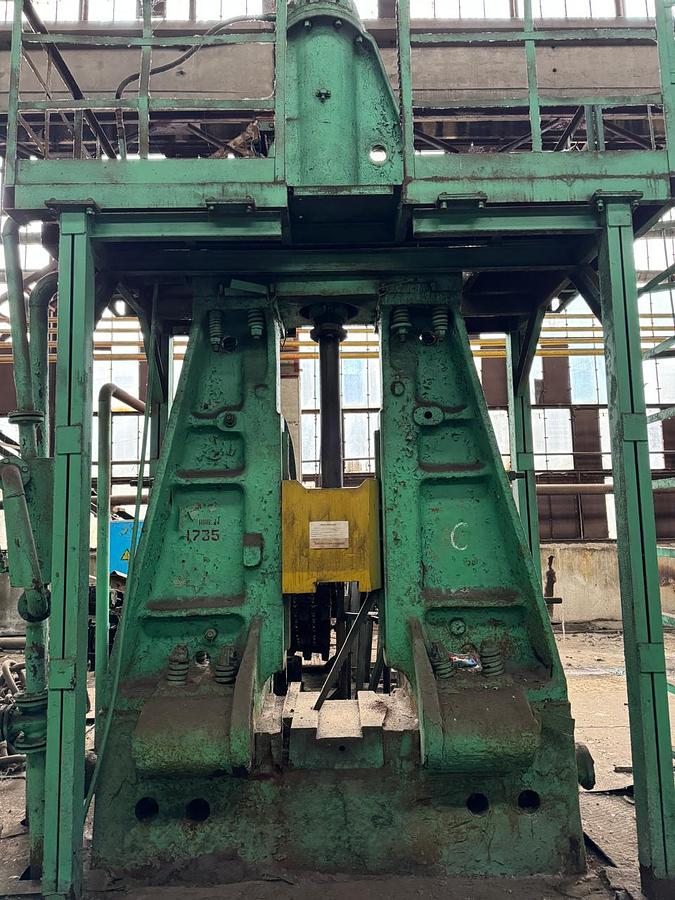 Used Used 1988 Voronezh M211 1T Forging Hammer