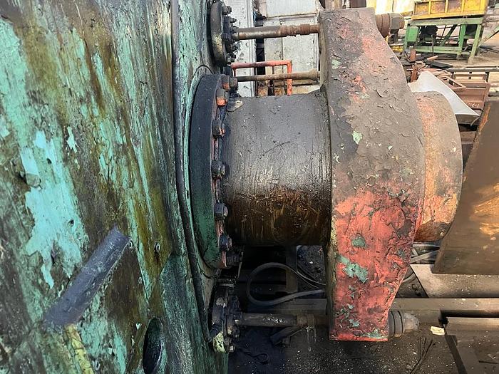 Used 1972 ODESSAPRESSMASH P6738, 630T Horizontal Hydraulic press for pressing of wheelsets