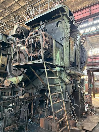 Used 1983 TMP VORONEZH K8544,2500T Hot stamping press