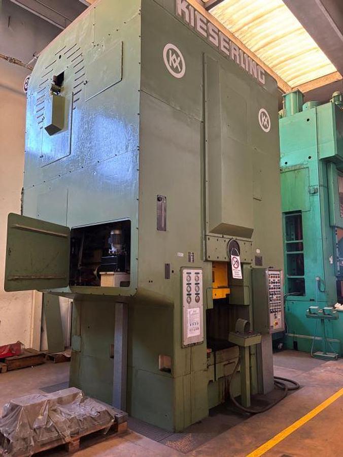 Used Knuckle Joint Press KIESERLING 2000 