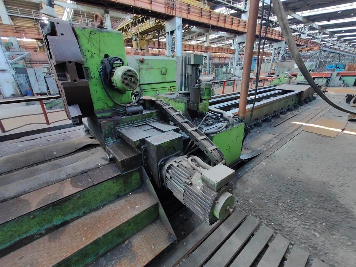 Used Kramatorsk 1K665F3 (1650x8000) CNC Heavy duty lathe