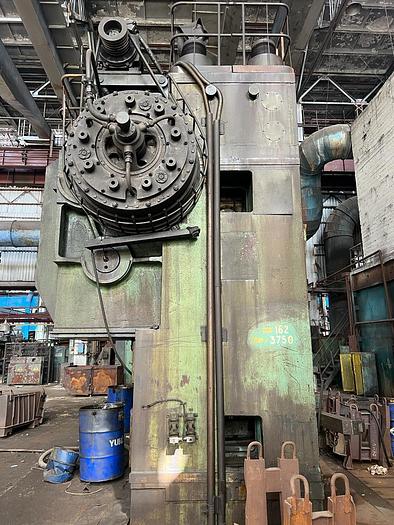 Used 1991 TMP VORONEZH KB8044,2500TN KNUCKLE JOINT PRESS