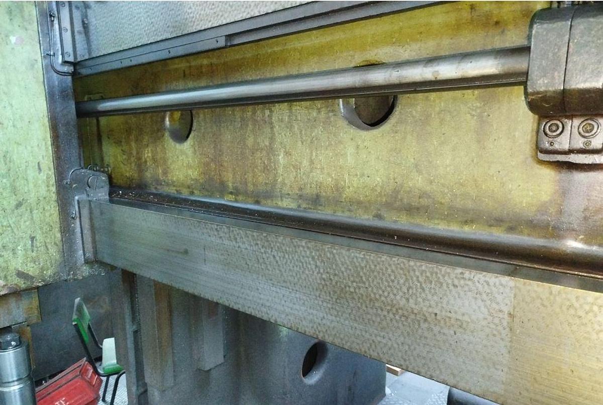 Used CKD BLANSKO SK25A Vertical Turning Lathe