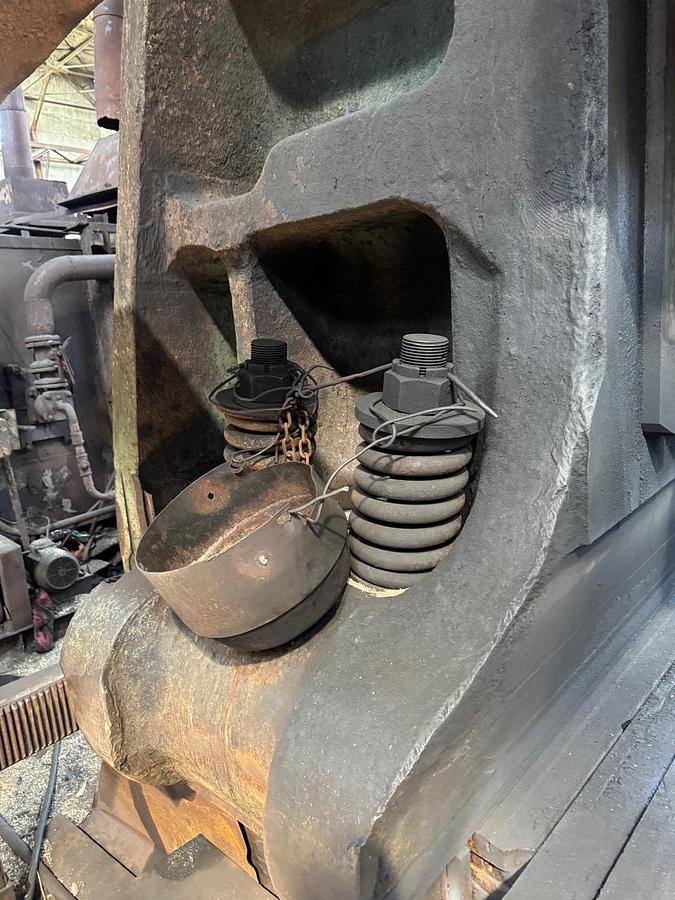 Used 1985 Kramatorsk M2152 16T Air steam die forging hammer