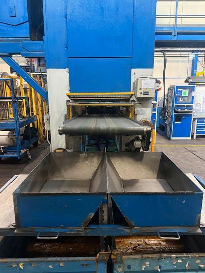 Used LEINHAAS ERFURT USTA 450/2000x1250 High-precision stamping press