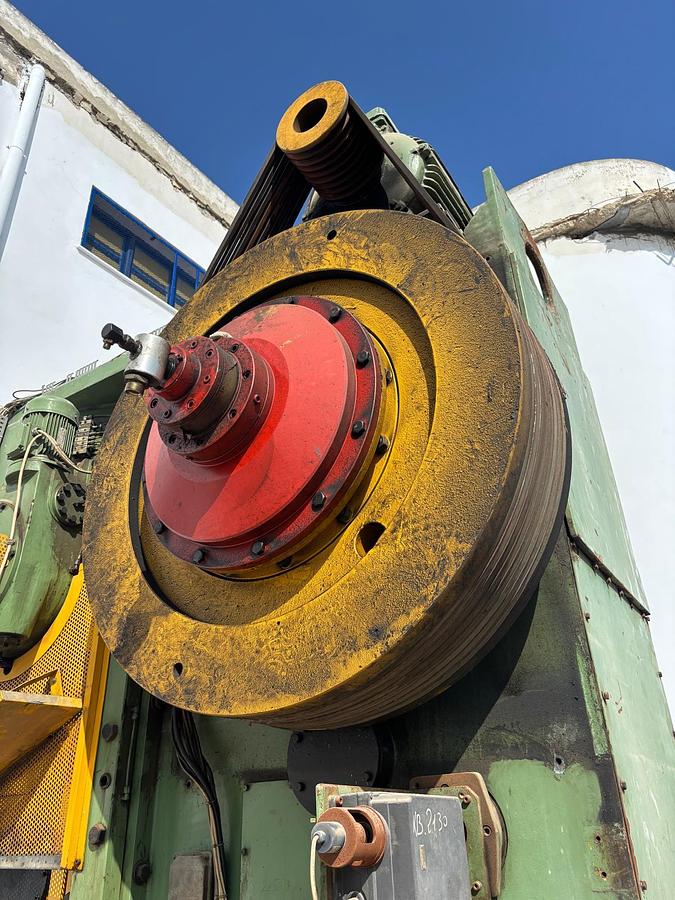 Used 2000 StanItalia Barnaul KB8340B,1000T