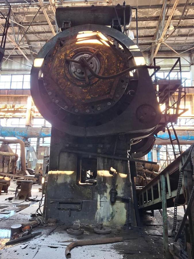 Used 1980 SMERAL LKM 4000 Hot stamping press