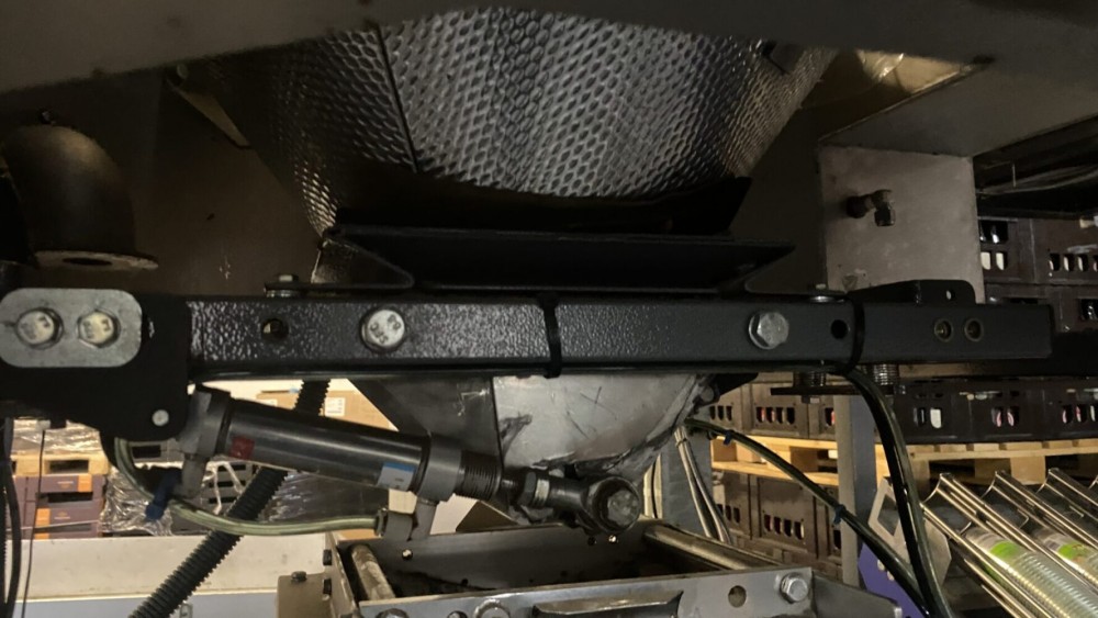 Used Full Jasa ishida weighing shaker line