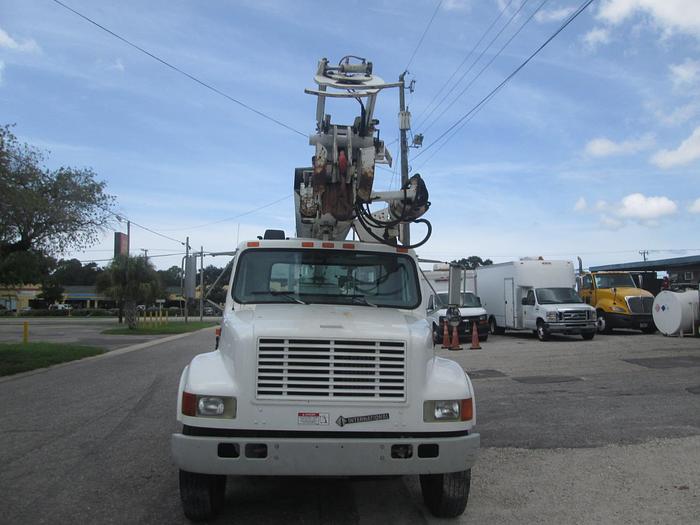 Used 2001 International 4700 Digger Derrick Truck