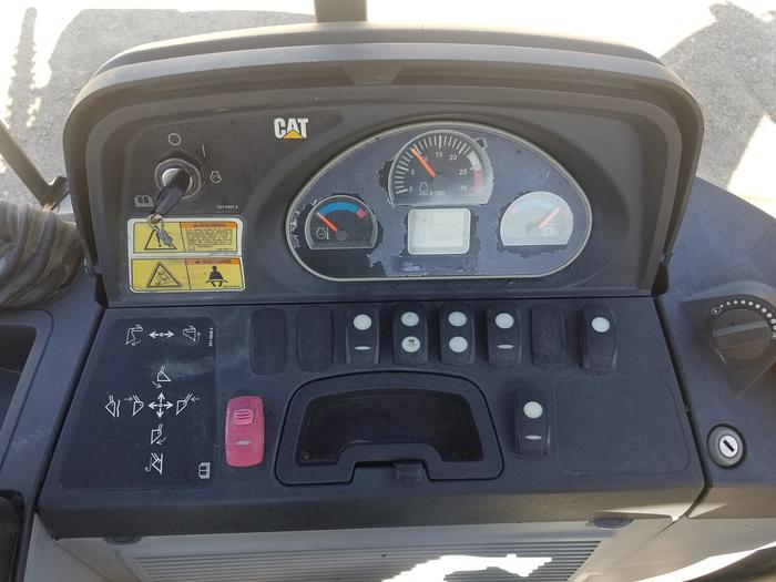 Used 2012 CATERPILLAR 420F