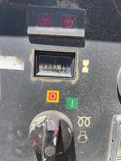 Used INGERSOLLRAND COMPRESSOR AND SANDBLAST COMBO HP450