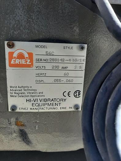Used Feeder, Vibratory, 8" x 10', S/st, Dust-Tight #L744357