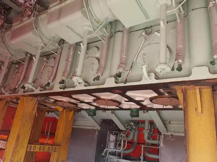Hyundai-MAN B&W 6L70MC unused marine engines x 2 units built year 2007