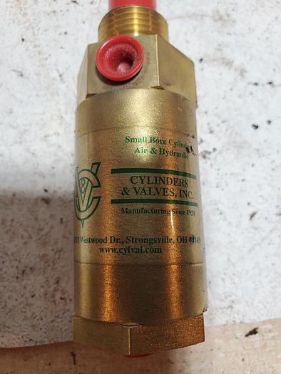 Cylinders& Valves RC-1100 RC1100 Cylinder Rod End Mounted