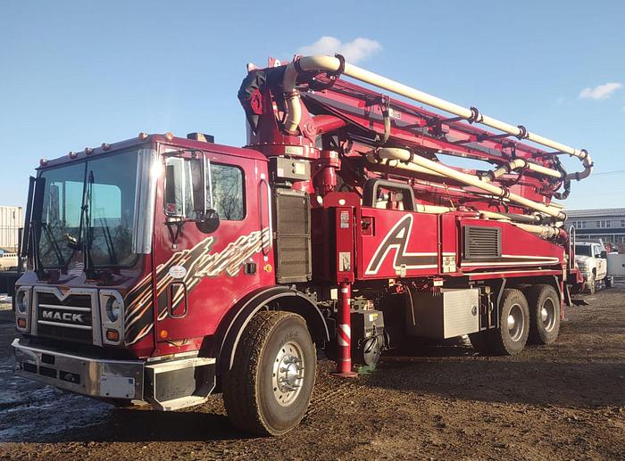 Used Putzmeister 2017 32 Meter