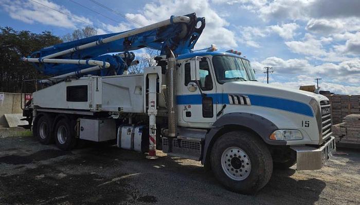 Used 2018 Putzmeister 31Z on Mack GU