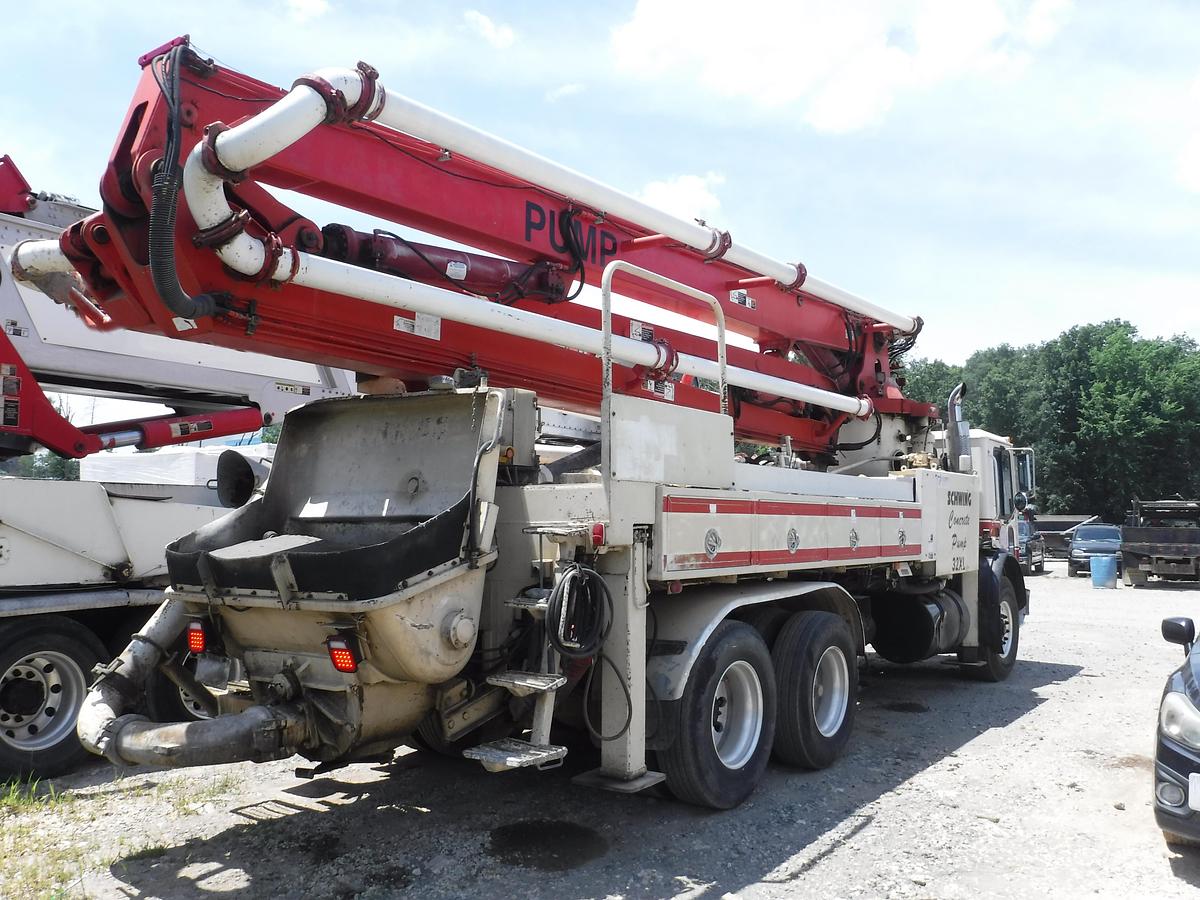 Used 2000 32 SCHWING BPL 1200