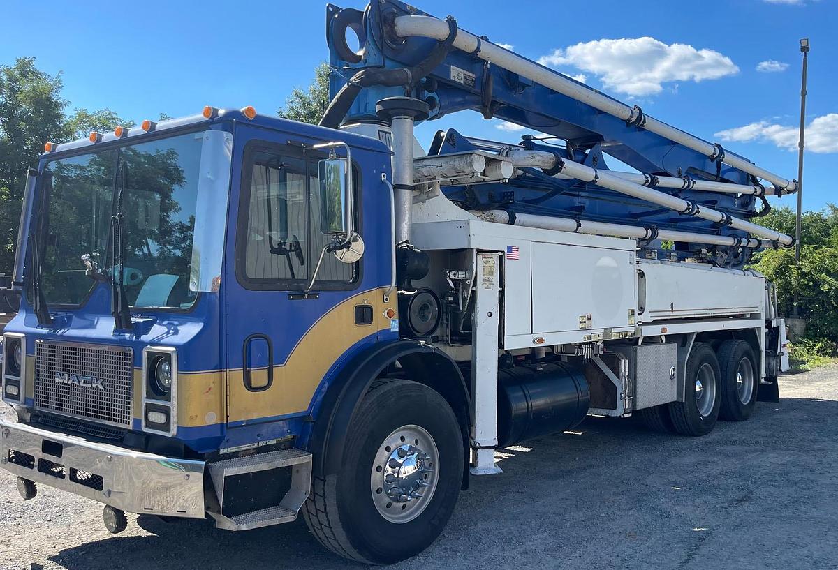 Used 2006 Putzmeister 36Z-180