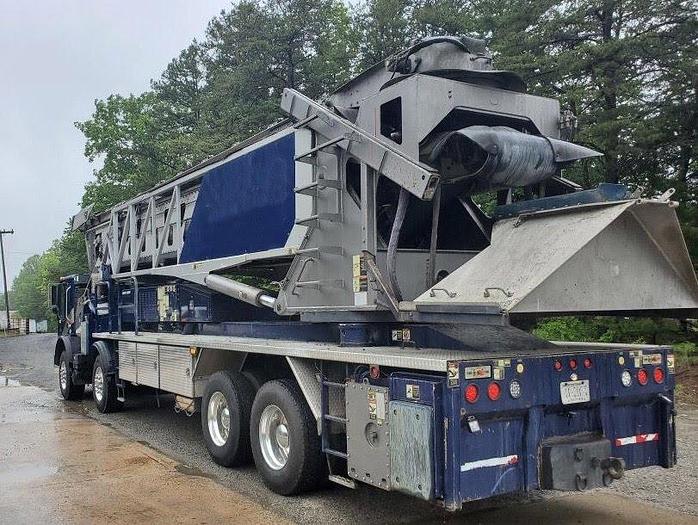 Used 2014 Putzmeister TB-130 Telebelt on Mack Truck