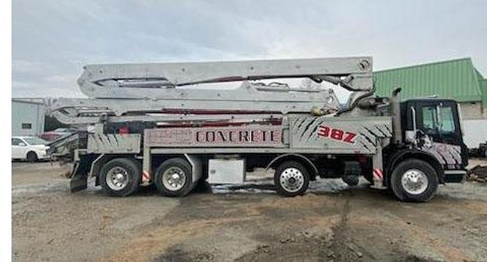 Used 2006 Putzmeister 38M Pump