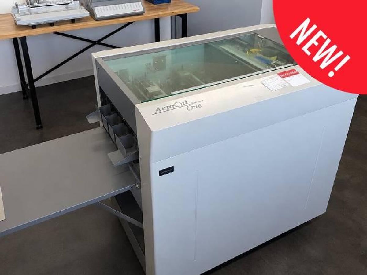 Used Uchida Aerocut ONE automatická řezačka na vizitky