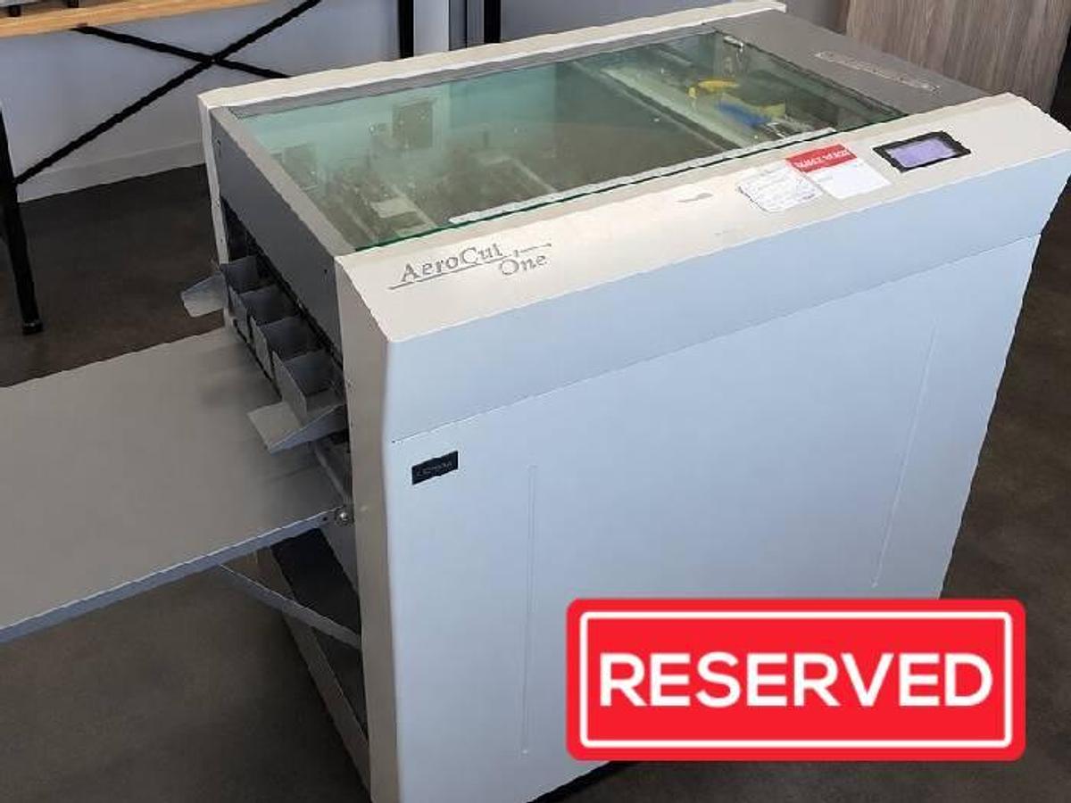 Used Uchida Aerocut ONE automatická řezačka
