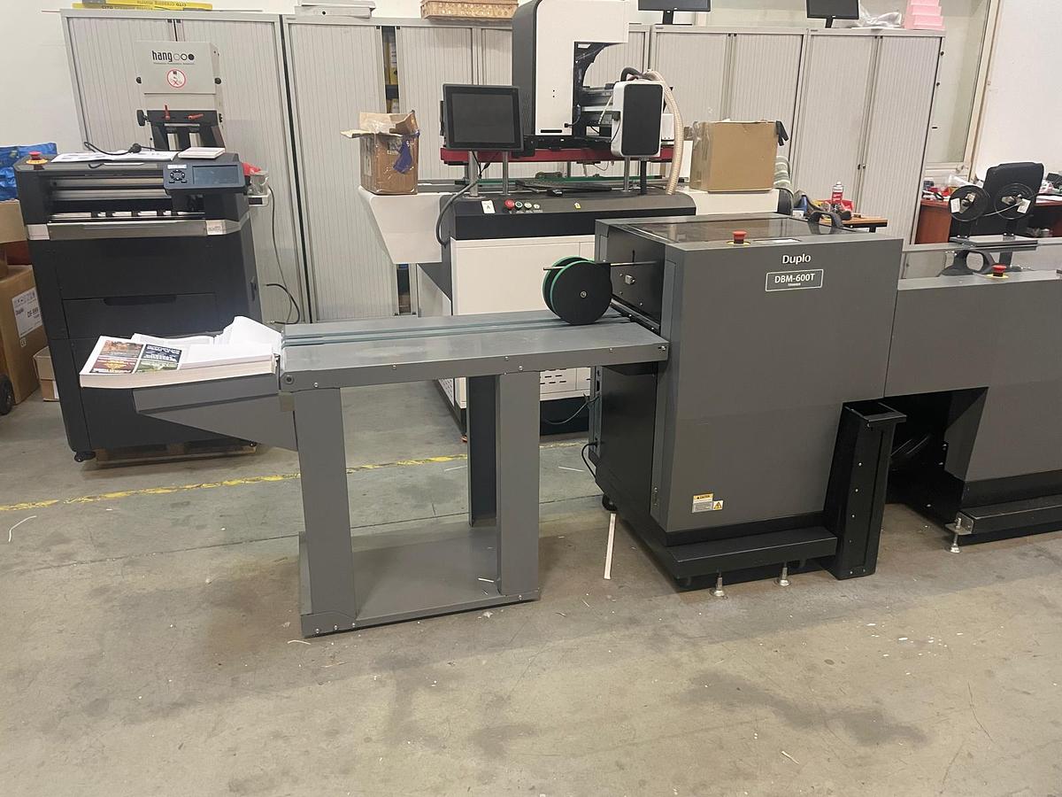 Used DUPLO DBM 600 – Automatická brožurovací linka V1