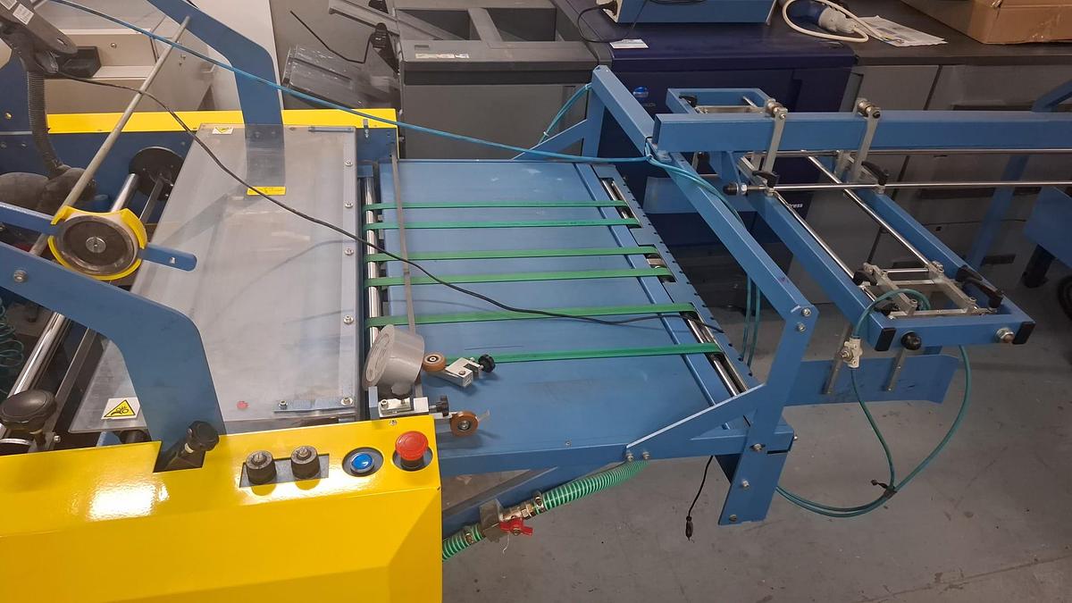 Used Foliant Pollux 720- automaticky laminovací stroj