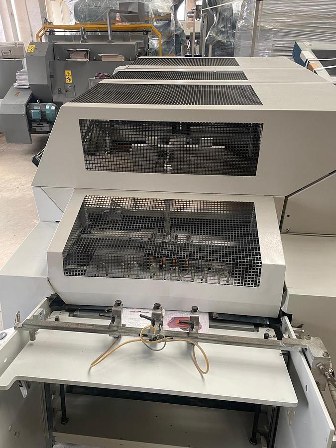 Used Kolbus DA 260 - automatický deskovací stroj