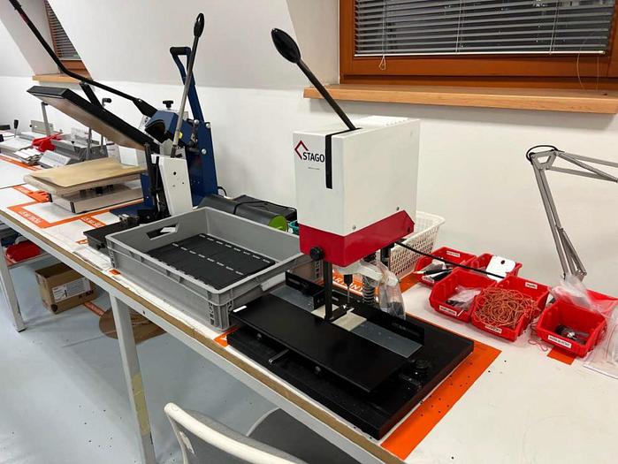 Used STAGO-vrtačka papíru