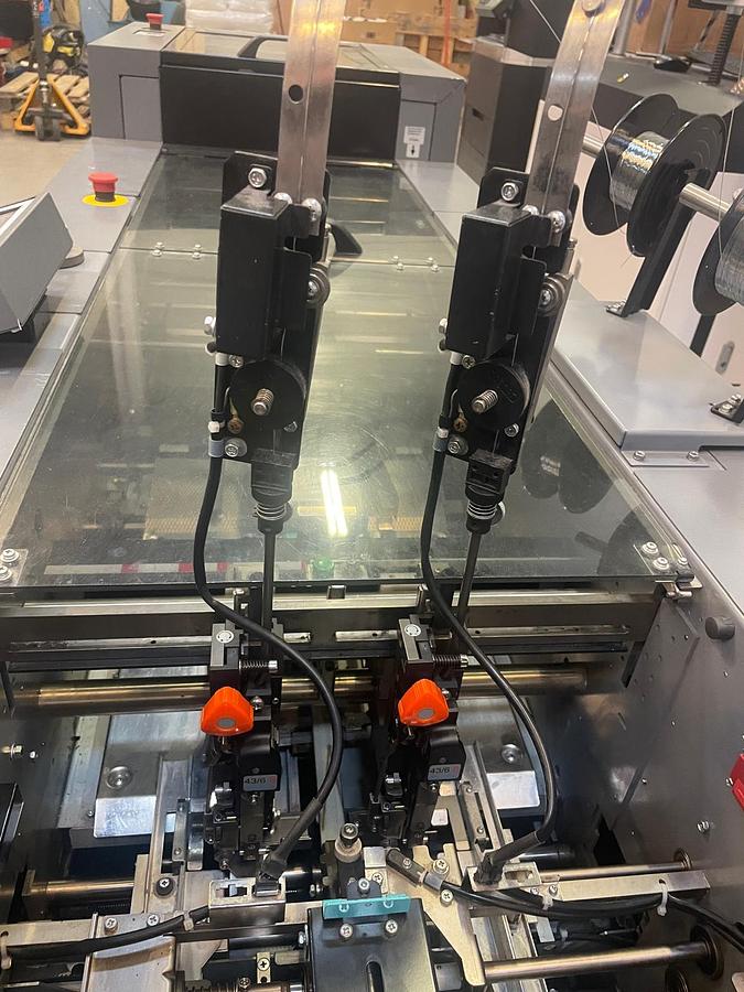 Used DUPLO DBM 600 – Automatická brožurovací linka V1