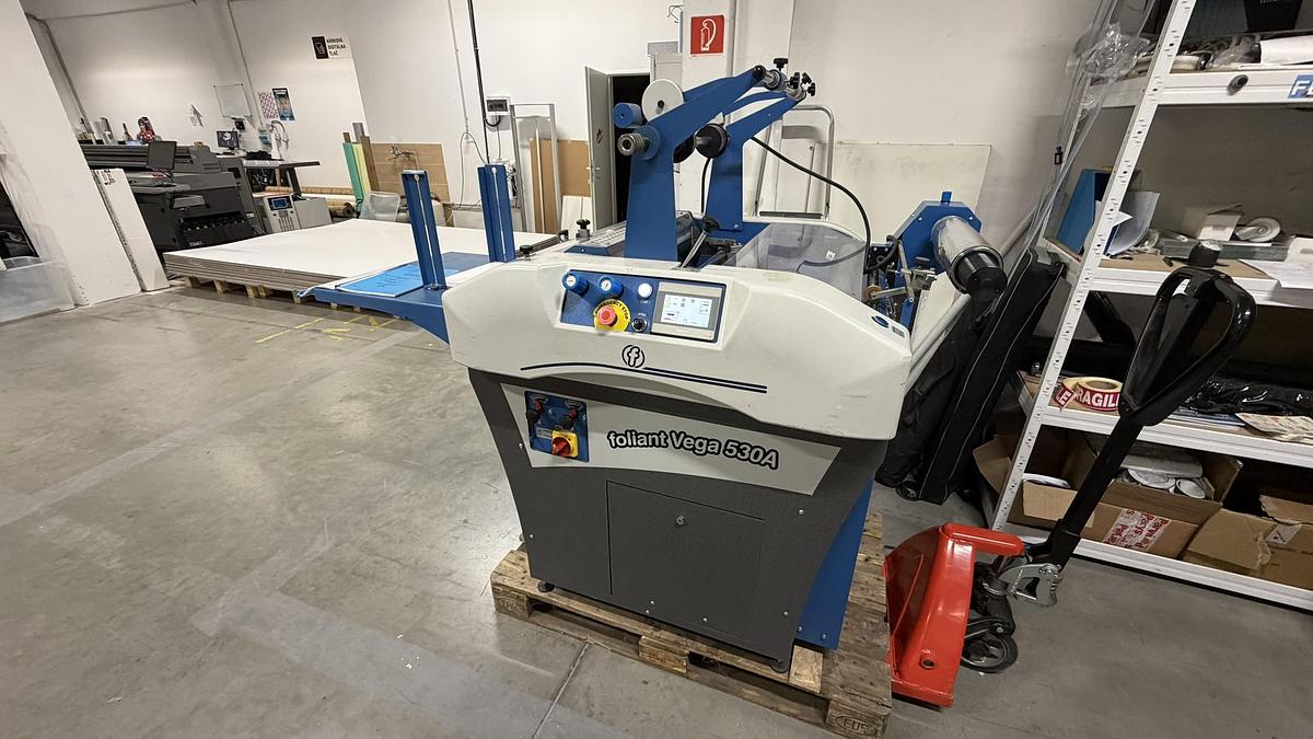 Used Foliant VEGA 530A + zlatící jednotka 