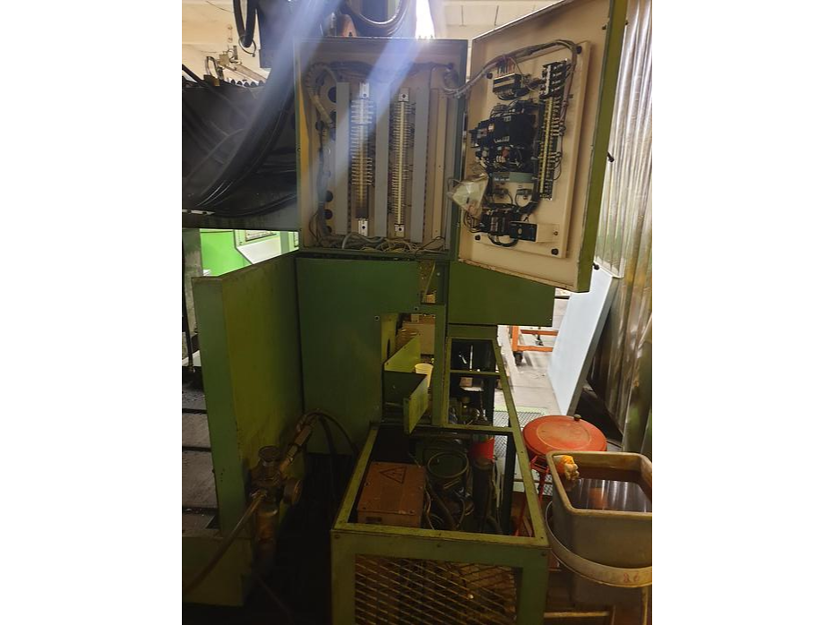 Gebruikt MAZAK VQC 30 / 50B