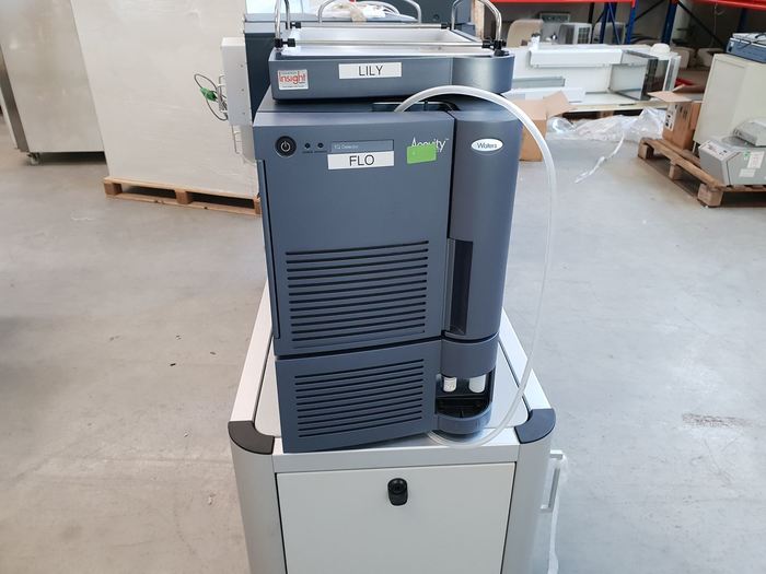 Used Waters ACQUITY UPLC
