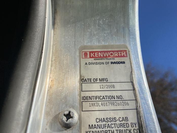 Used 2009 Kenworth wireline