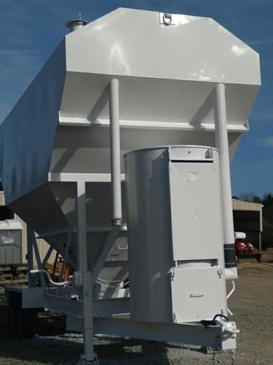 Used 2005 Belgrade 200Bbl Low Profile Portable Silo