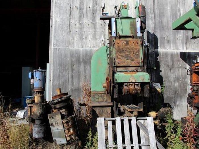 Used MARK ll CHIP N SAW c/w SPLINE REMOVER