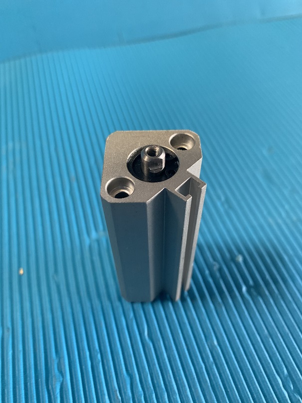 Used SMC Air Cylinder CDQ2B12-30DC