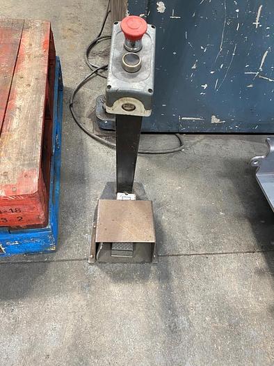 Used 2006 Durma SB3013 Guillotine Shears