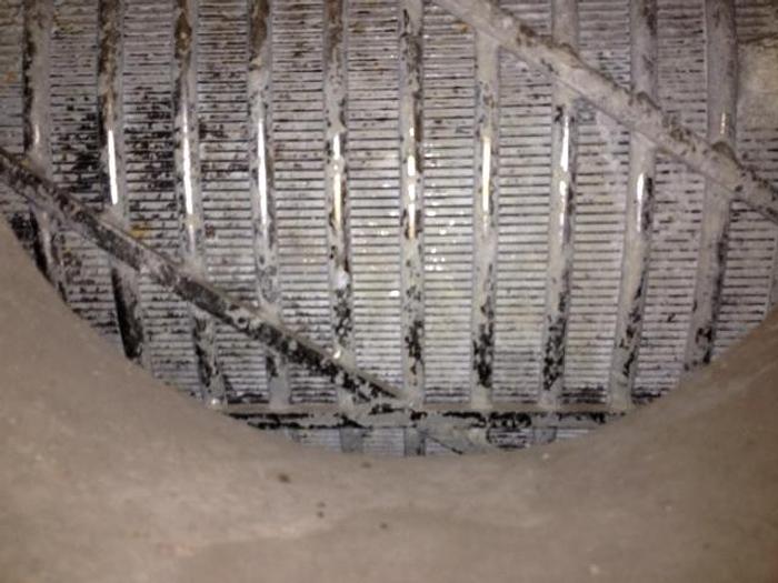 Used GAULD MDL 550 PRESSURE SCREEN .004" SLOT 100 TPD
