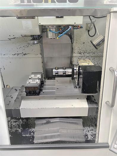 Used 2011 Hurco VM10