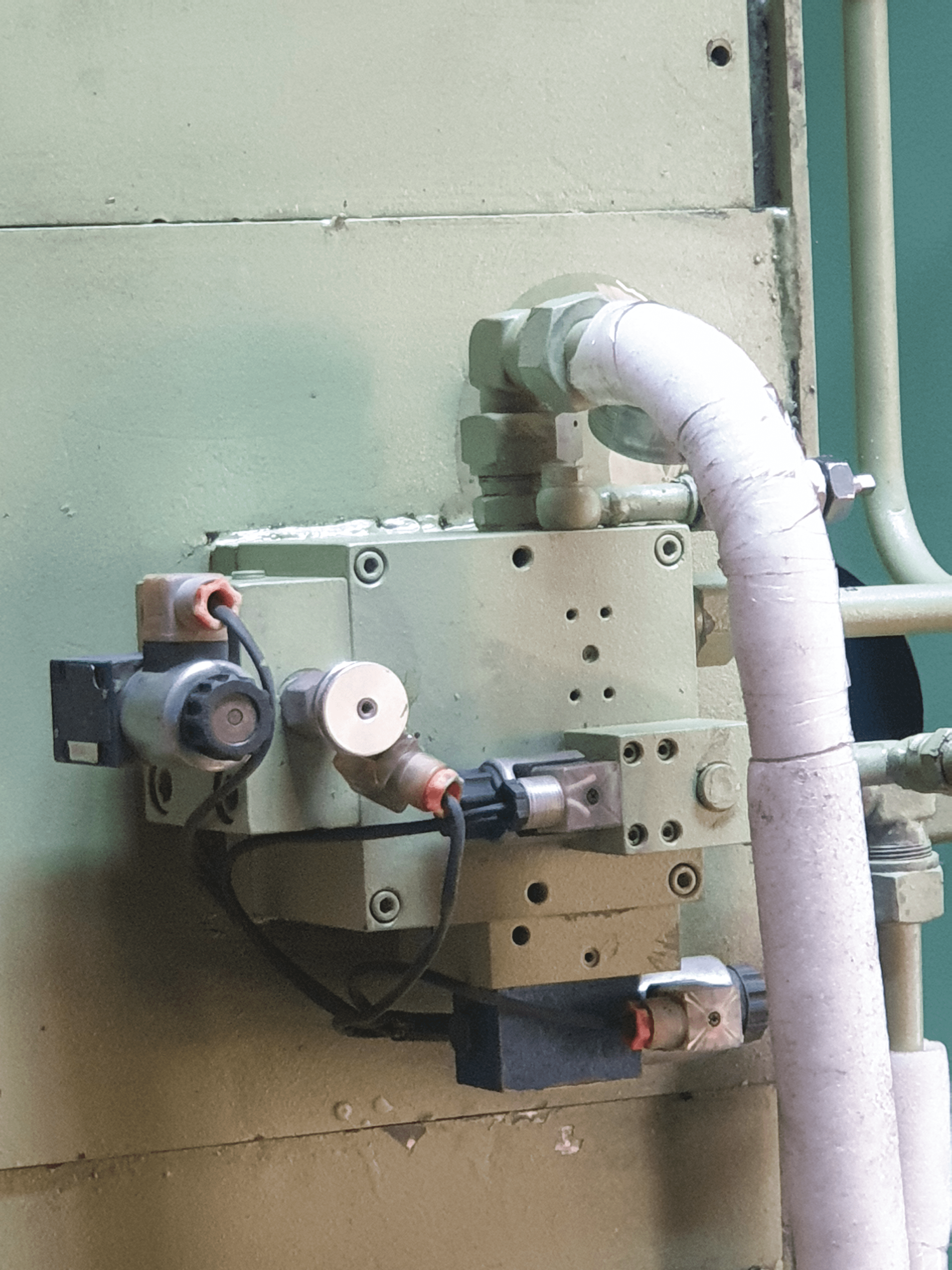 Used S.M.C Gh615 x 6 - Guillotine - 2020