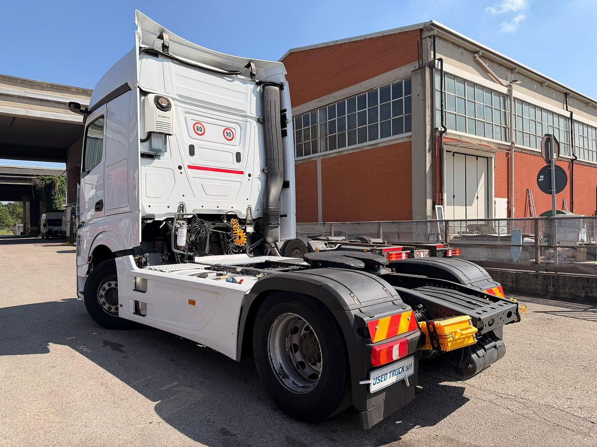 Usato MERCEDES 18.48 BIG/SPACE 2021