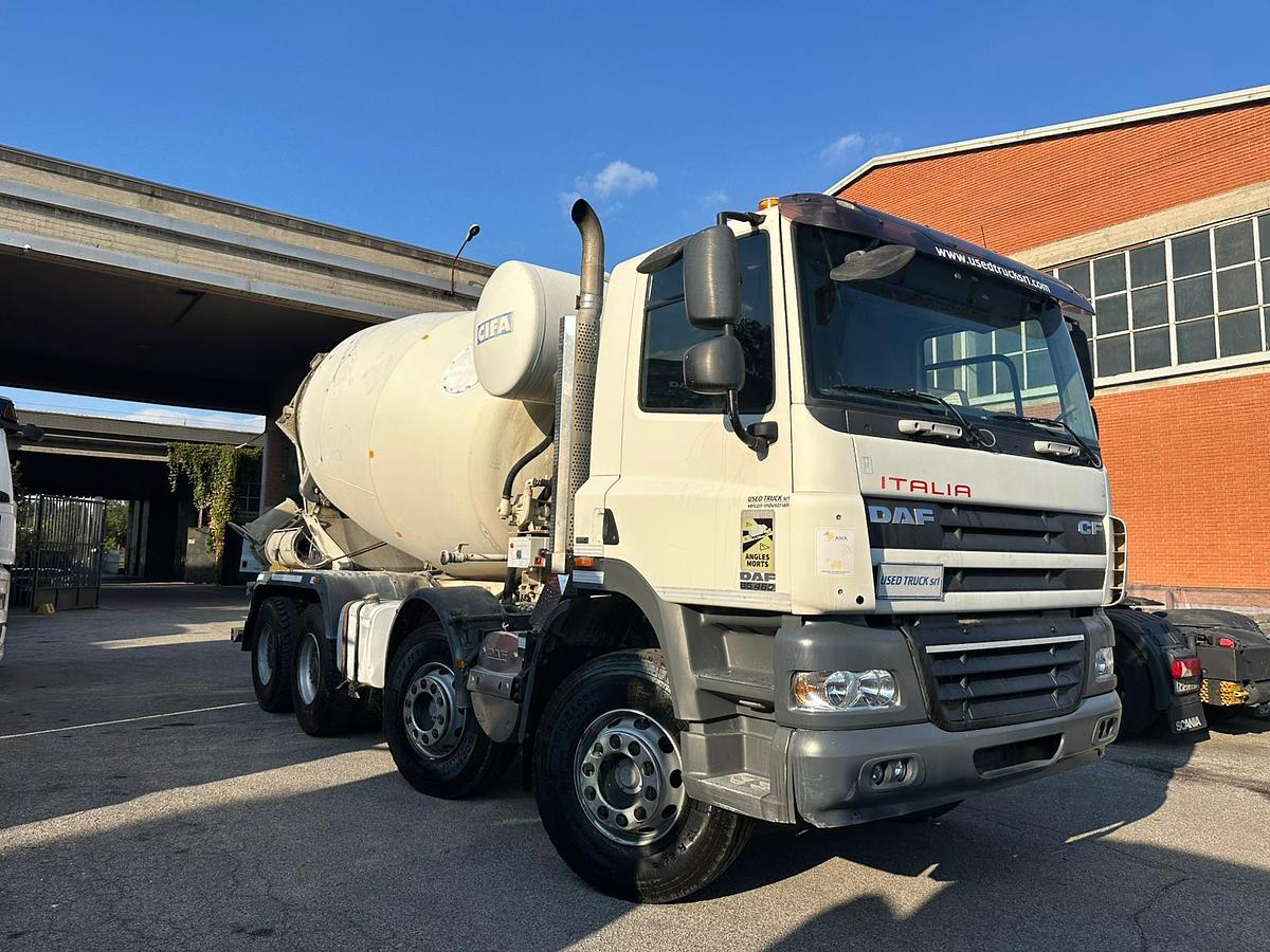 Usato Motrice Quattro assi Daf CF 85.450 8X4 AUTOBETONIERA CON ALLESTIMENTO CIFA 