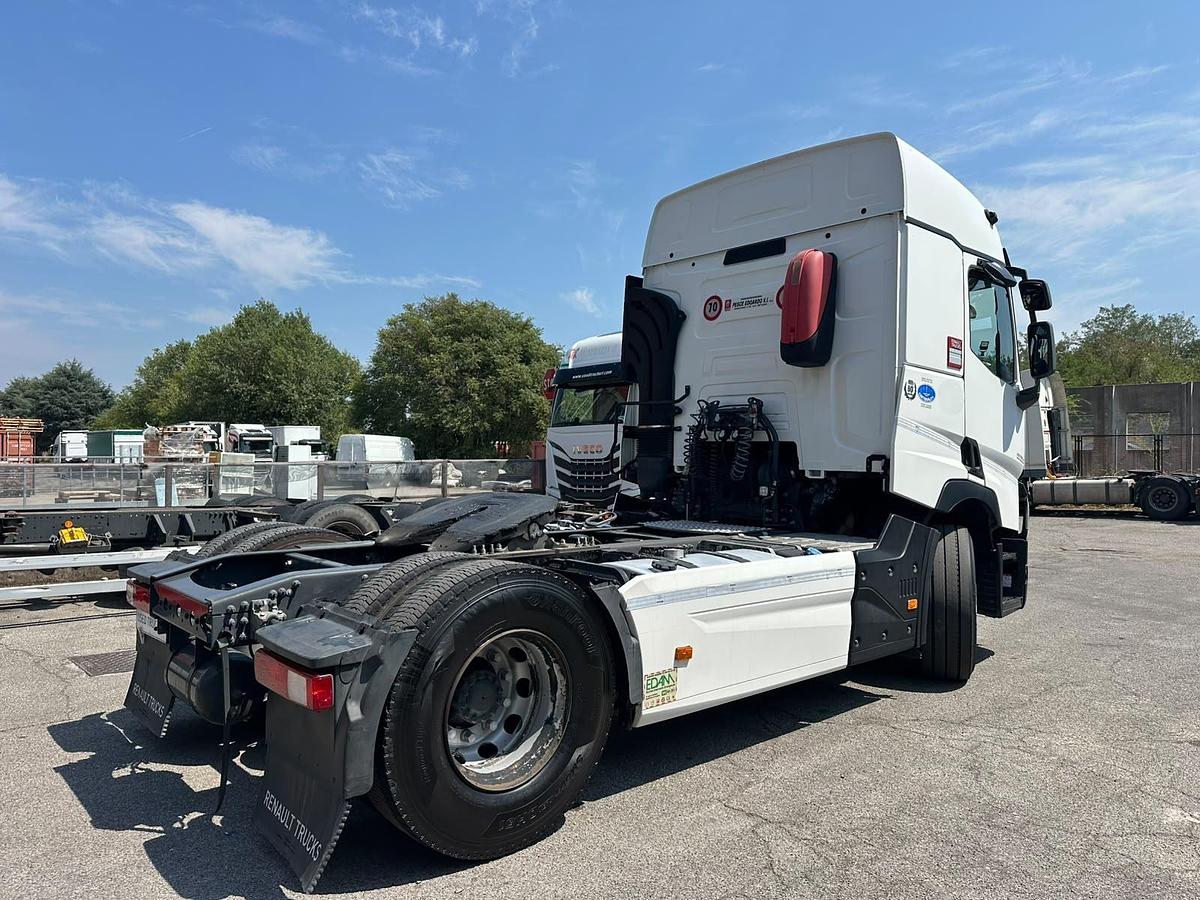 Usato Renault T 440 cambio automatico retarder ADR tutte le classi